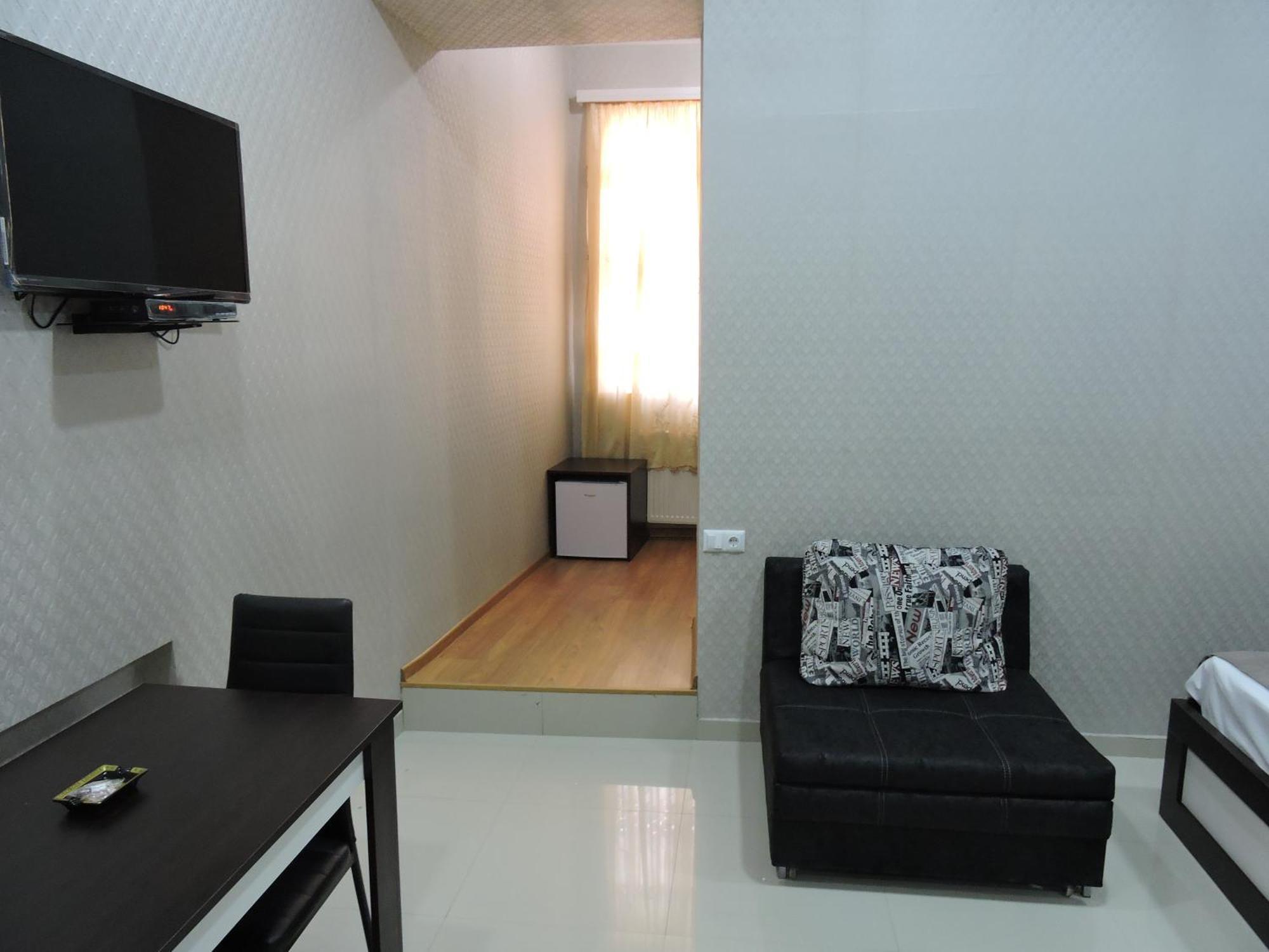 טביליסי Hotel Brick House מראה חיצוני תמונה